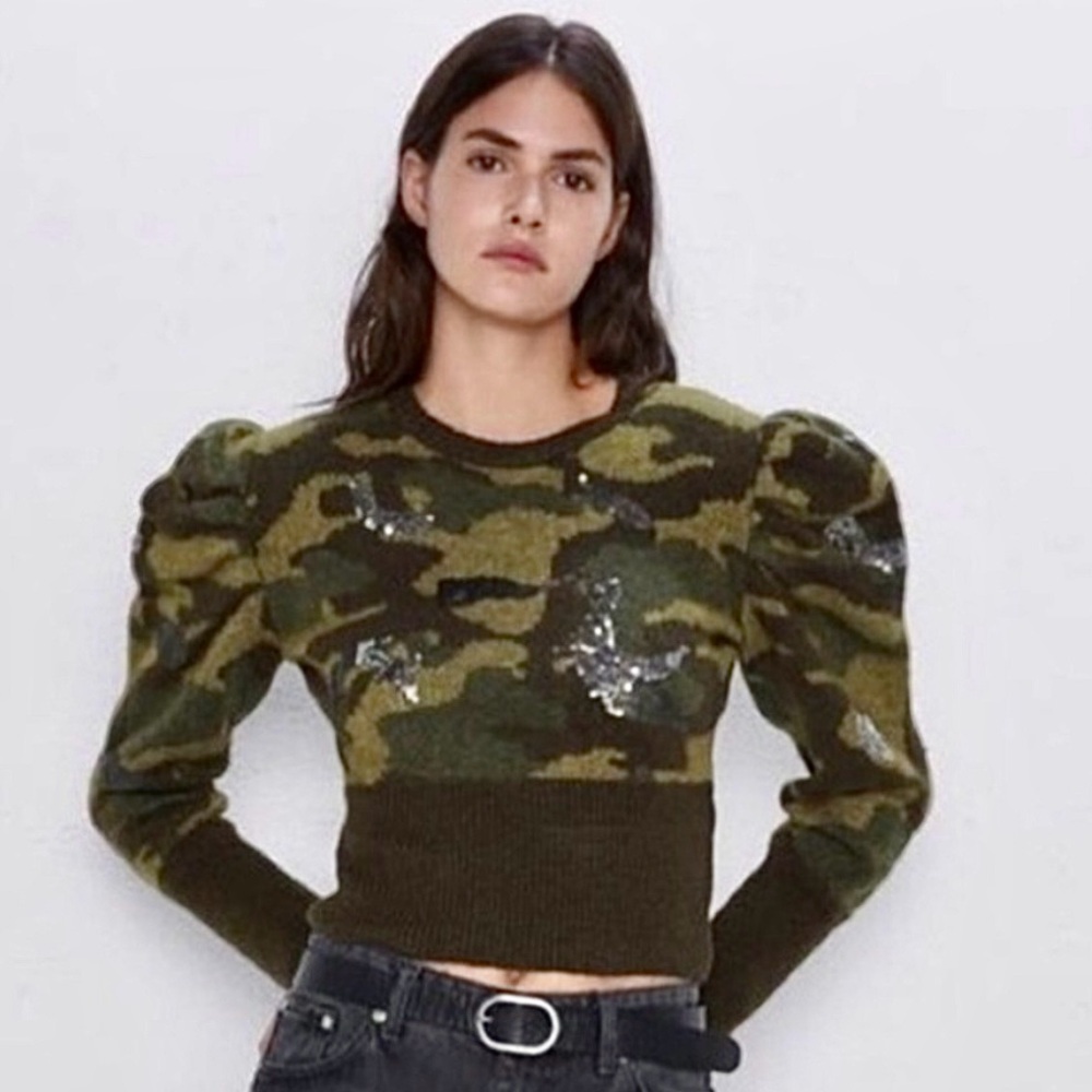For the Republic camo sweater puff sleeves green shades sequin details medium - Picture 3 of 8